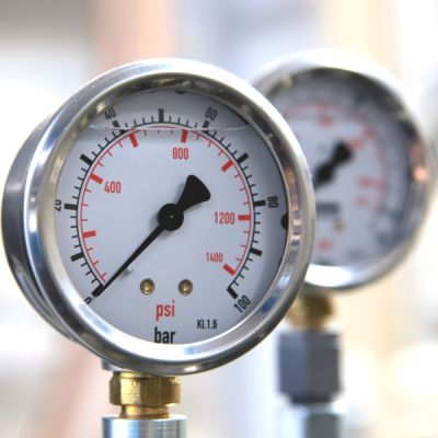 liquid filled pressure gauge